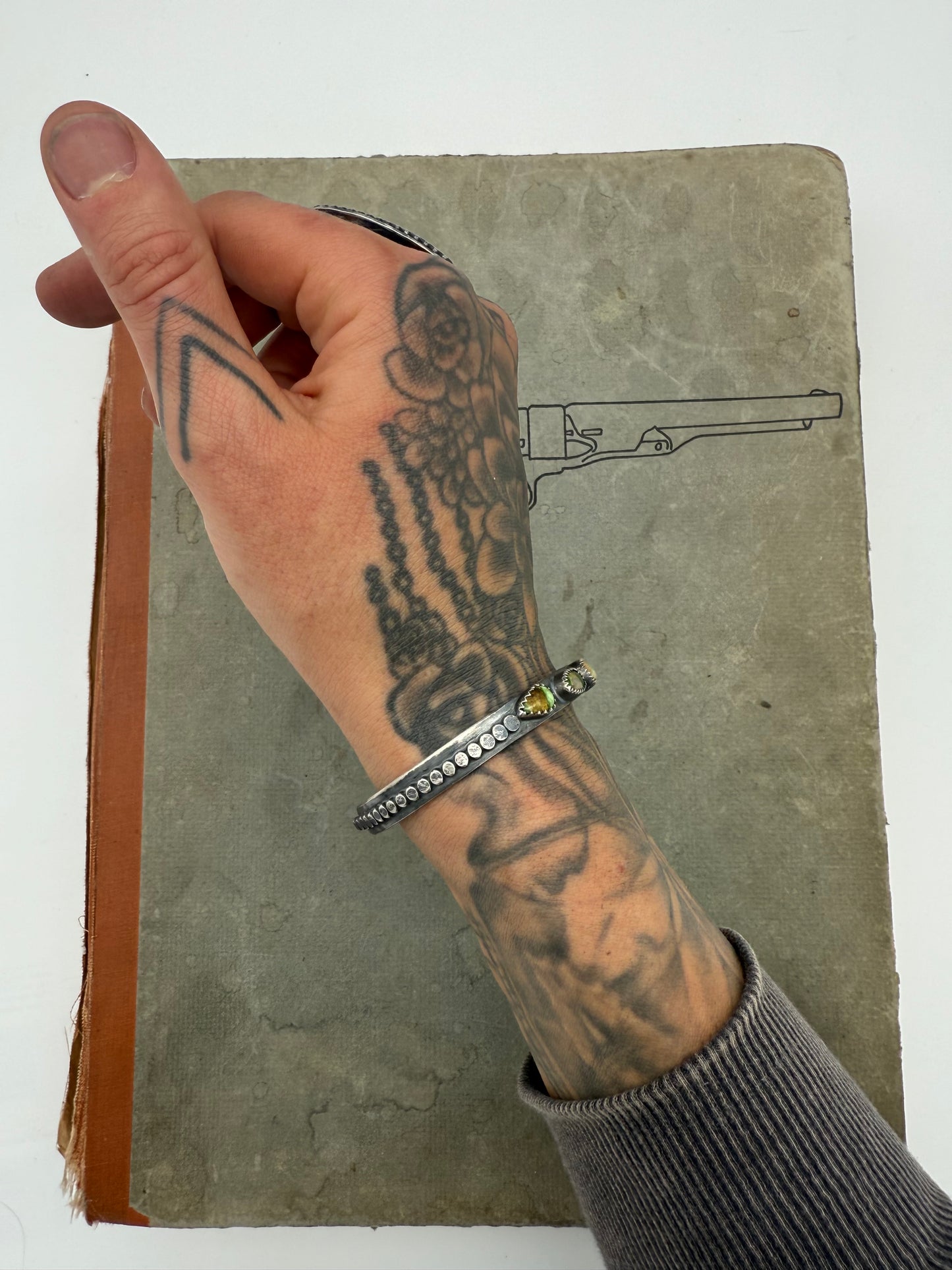 {the outlaw cuff} #5