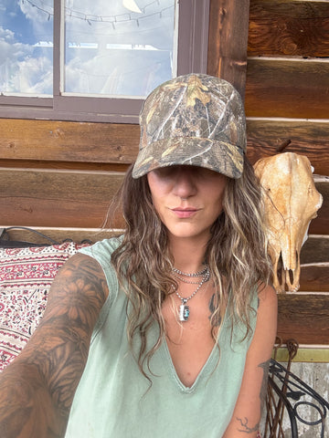 {the camo trucker}