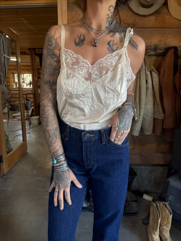 {the slip tank} 2